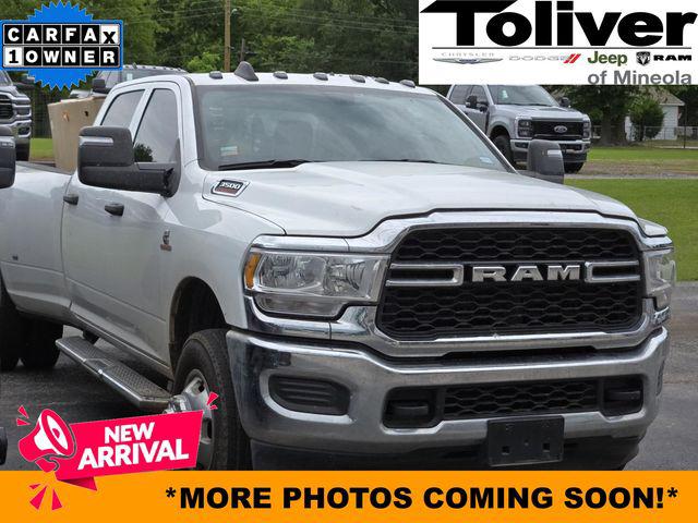 2024 RAM 3500 Tradesman Crew Cab 4x4 8 Box