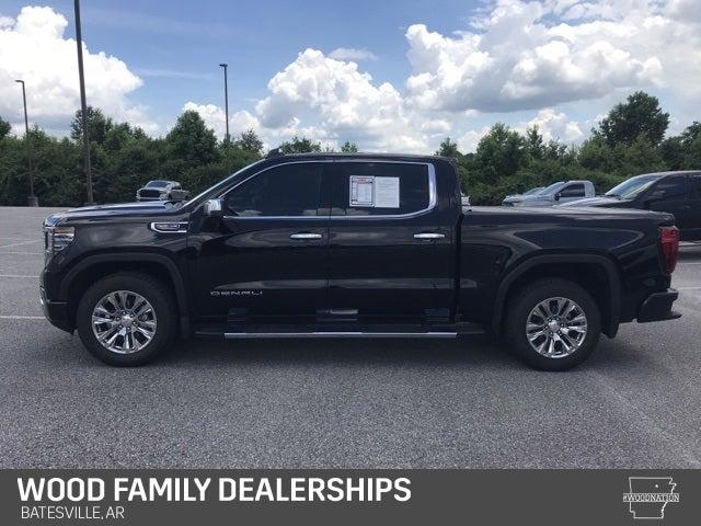 2023 GMC Sierra 1500 4WD Crew Cab Short Box Denali