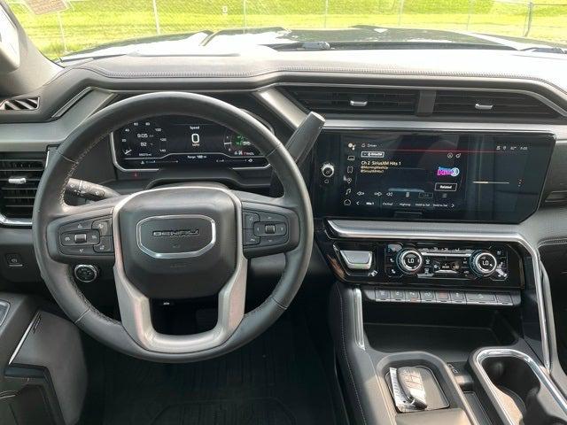 2024 GMC Sierra 2500HD 4WD Crew Cab Standard Bed Denali