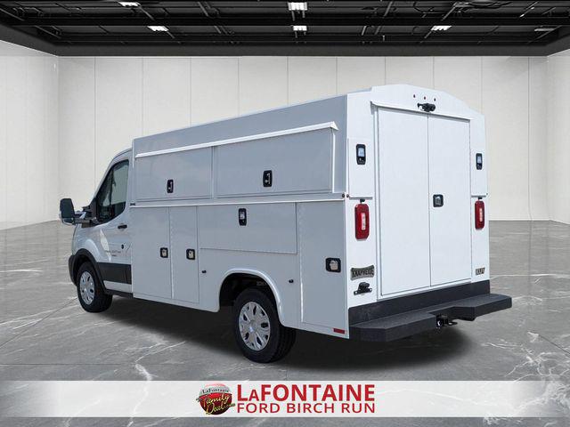 2025 Ford Transit Cutaway Base