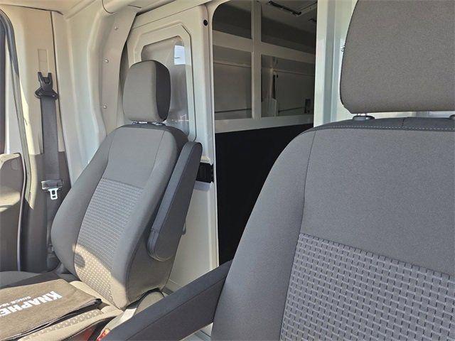 2025 Ford Transit Cutaway Base