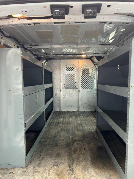 2016 Ford Transit w/60/40 Side Door w/RWB