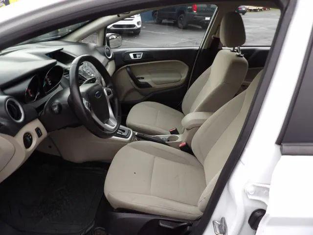 2016 Ford Fiesta SE