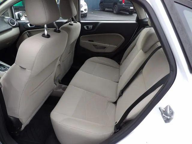 2016 Ford Fiesta SE