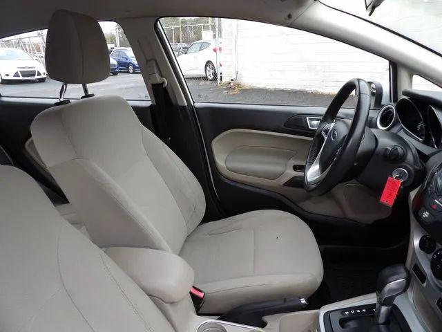 2016 Ford Fiesta SE