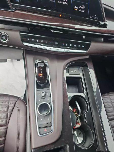 2021 Cadillac Escalade 2WD Premium Luxury Platinum
