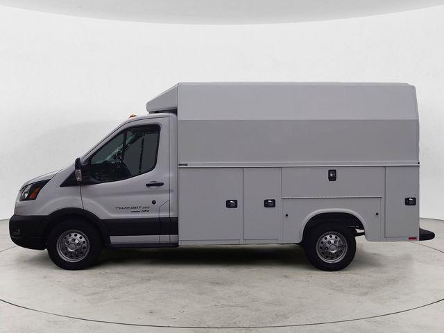 2024 Ford Transit Cutaway Base