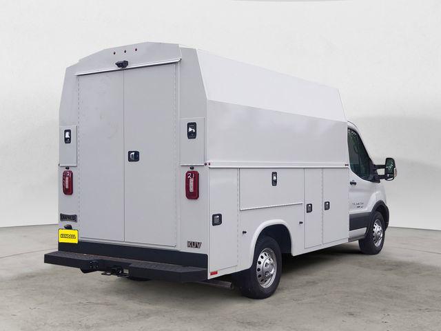 2024 Ford Transit Cutaway Base