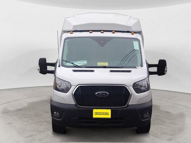 2024 Ford Transit Cutaway Base