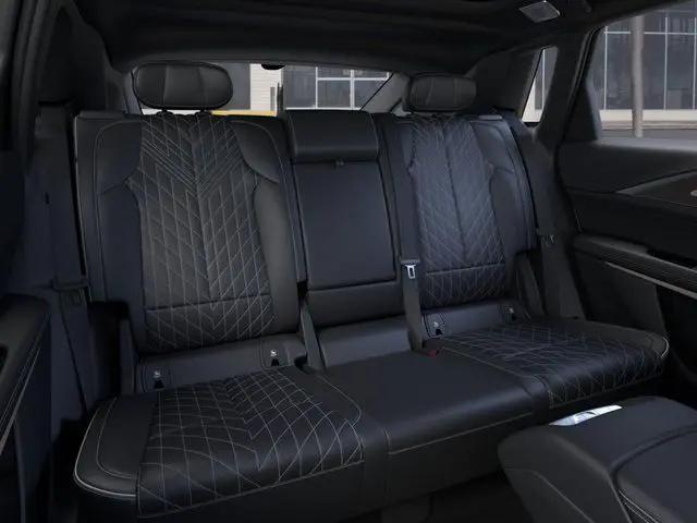 2026 Cadillac iQ V-Series w/1SM