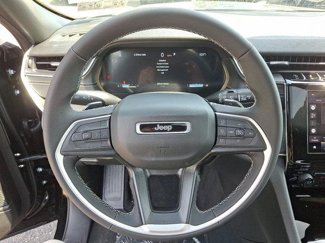2025 Jeep Grand Cherokee Laredo X 4x4