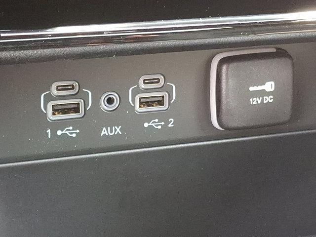 2025 Jeep Grand Cherokee Laredo X 4x4