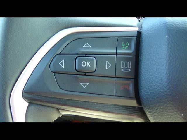 2023 Jeep Grand Cherokee L Laredo 4x4