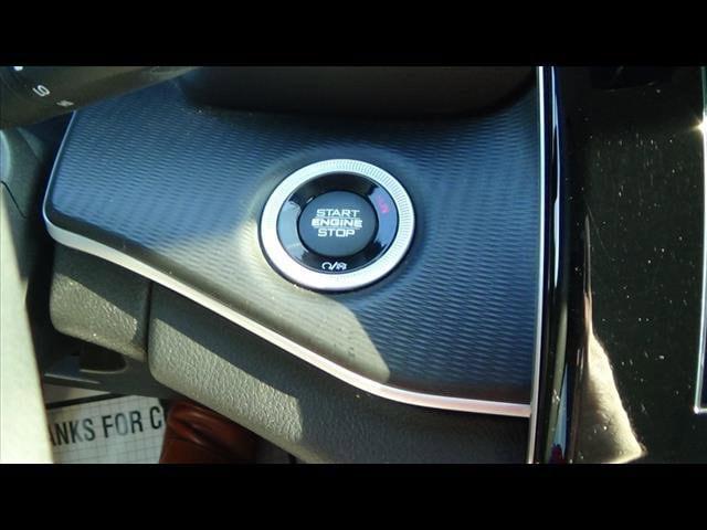 2023 Jeep Grand Cherokee L Laredo 4x4