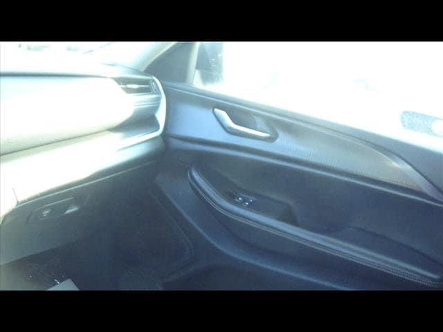 2023 Jeep Grand Cherokee L Laredo 4x4
