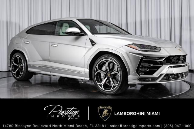 /2020 Lamborghini Urus