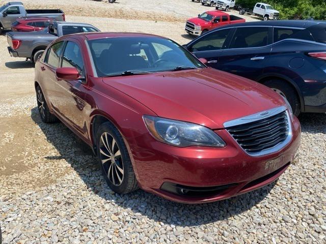 2013 Chrysler 200 Touring