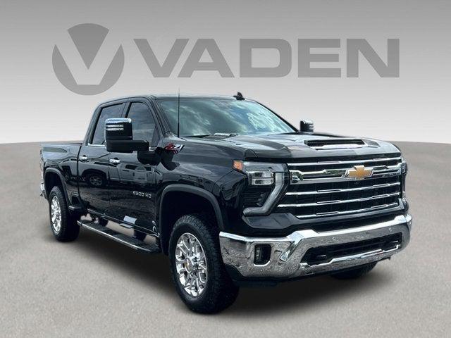 2025 Chevrolet Silverado 2500HD 4WD Crew Cab Standard Bed LTZ