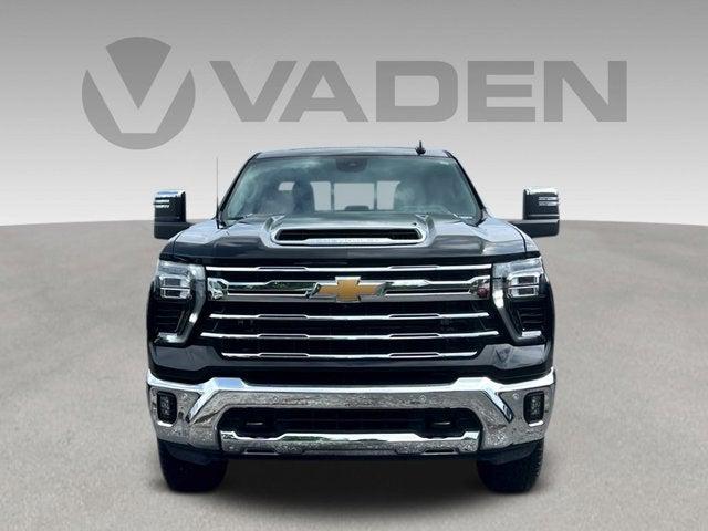 2025 Chevrolet Silverado 2500HD 4WD Crew Cab Standard Bed LTZ