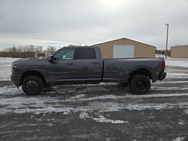 2025 RAM Ram 3500 RAM 3500 LARAMIE CREW CAB 4X4 8 BOX