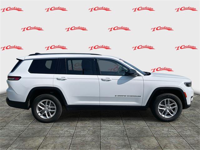 2022 Jeep Grand Cherokee L Laredo 4x4