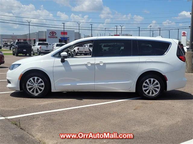 2018 Chrysler Pacifica LX