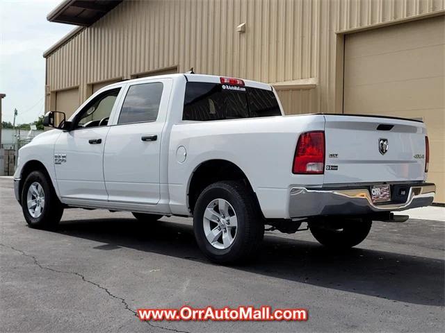 2023 RAM 1500 Classic SLT Crew Cab 4x4 57 Box
