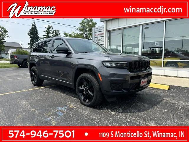 2022 Jeep Grand Cherokee L Altitude 4x4 2022 Jeep Grand Cherokee L Altitude 4x4