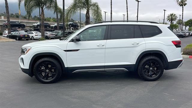 2025 Volkswagen Atlas 2.0T Peak Edition