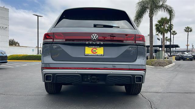 2025 Volkswagen Atlas 2.0T Peak Edition