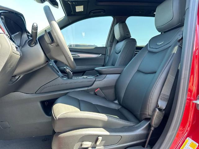 2025 Cadillac XT6 FWD Luxury