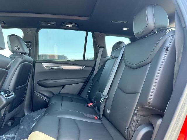 2025 Cadillac XT6 FWD Luxury