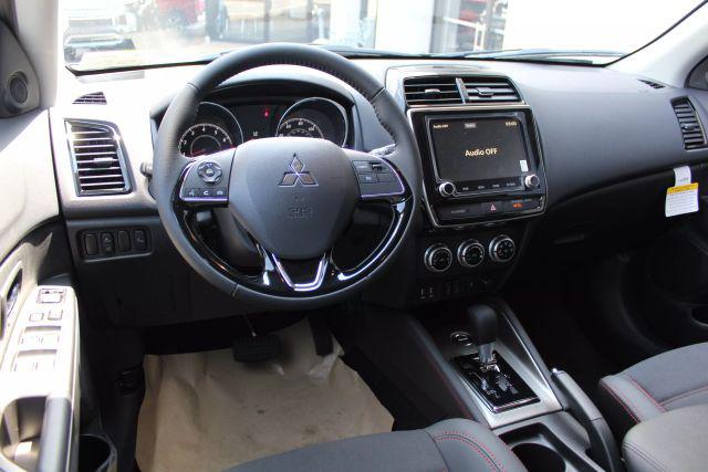 2025 Mitsubishi Outlander Sport 2.0 SE