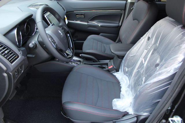2025 Mitsubishi Outlander Sport 2.0 SE