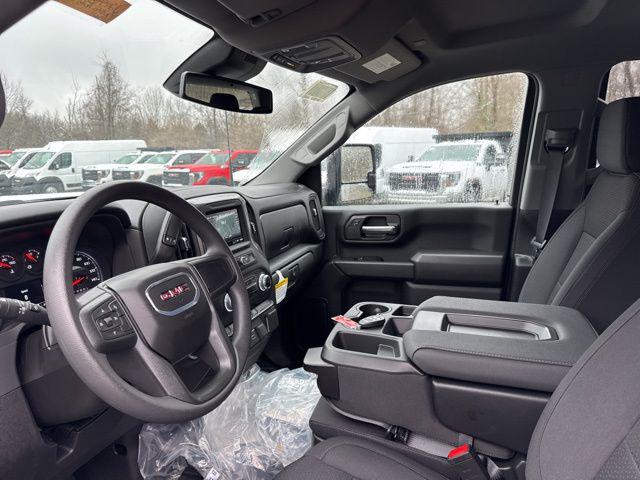 2025 GMC Sierra 3500HD Pro