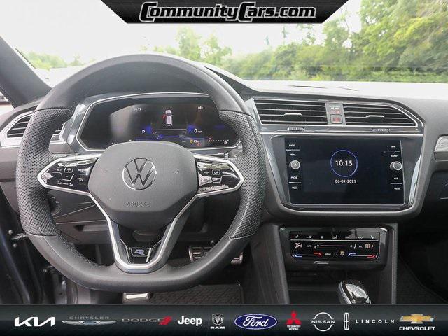 2024 Volkswagen Tiguan 2.0T SE R-Line Black