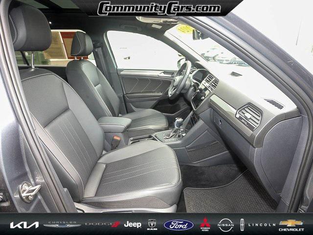 2024 Volkswagen Tiguan 2.0T SE R-Line Black