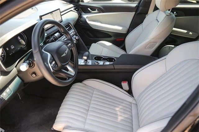 2025 Genesis G70 3.3T RWD Sport Advanced