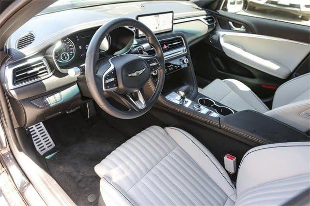2025 Genesis G70 3.3T RWD Sport Advanced