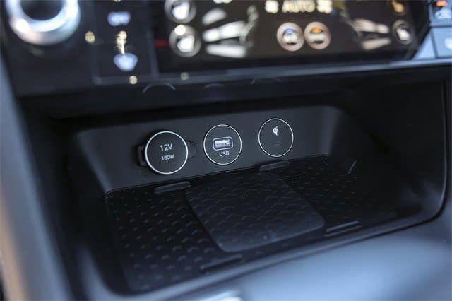 2025 Genesis G70 3.3T RWD Sport Advanced