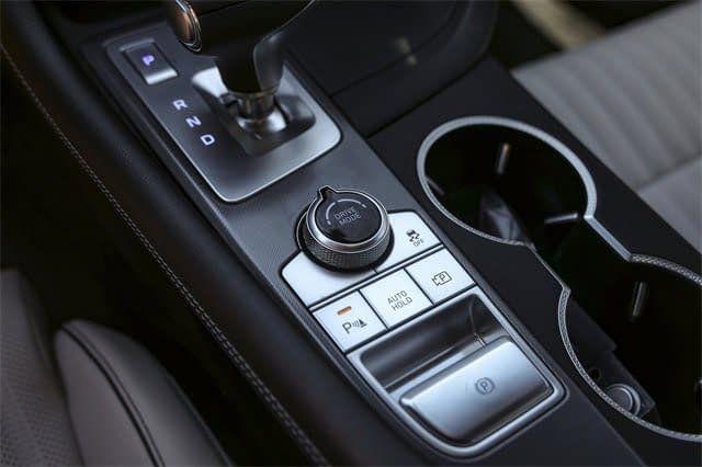 2025 Genesis G70 3.3T RWD Sport Advanced