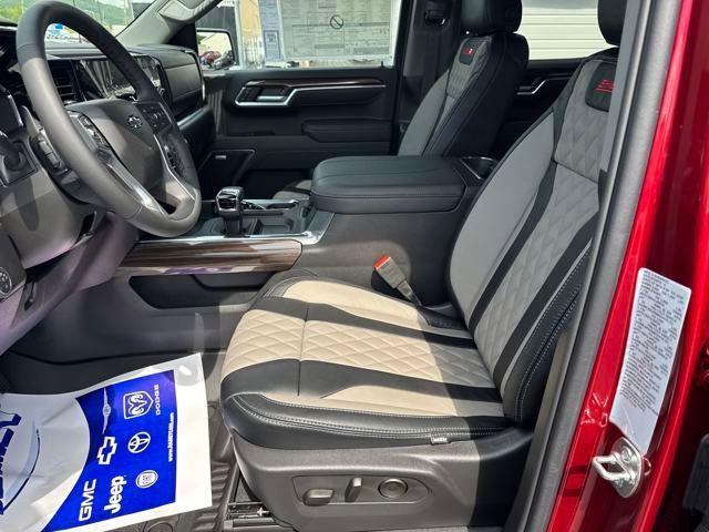 2025 Chevrolet Silverado 1500 4WD Crew Cab Short Bed RST