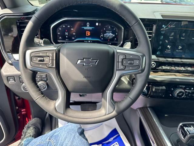 2025 Chevrolet Silverado 1500 4WD Crew Cab Short Bed RST
