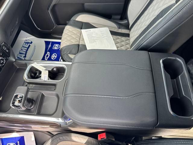 2025 Chevrolet Silverado 1500 4WD Crew Cab Short Bed RST