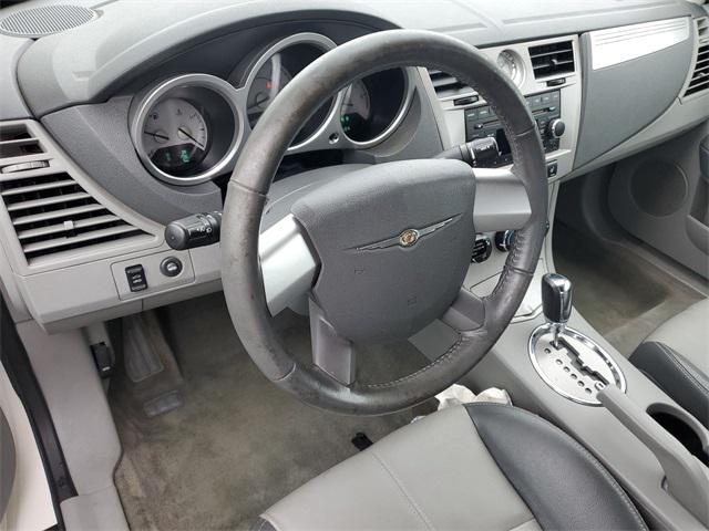 Used 2008 Chrysler Sebring For Sale in Waterford Twp, MI