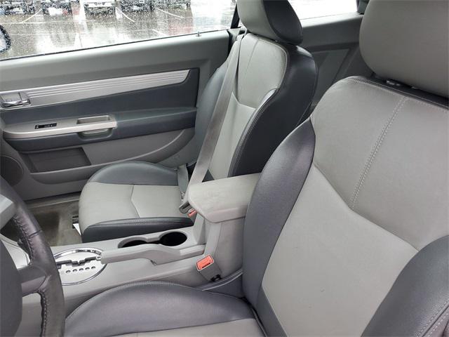 Used 2008 Chrysler Sebring For Sale in Waterford Twp, MI