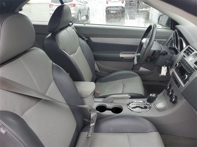 Used 2008 Chrysler Sebring For Sale in Waterford Twp, MI