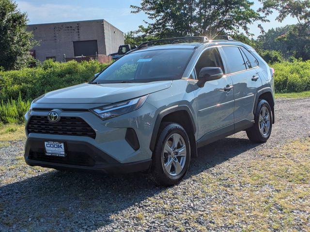 2022 Toyota RAV4 XLE 2022 Toyota RAV4 XLE