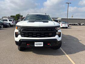 2022 Chevrolet Silverado 1500 4WD Crew Cab Short Bed Custom Trail Boss