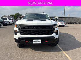 2022 Chevrolet Silverado 1500 4WD Crew Cab Short Bed Custom Trail Boss